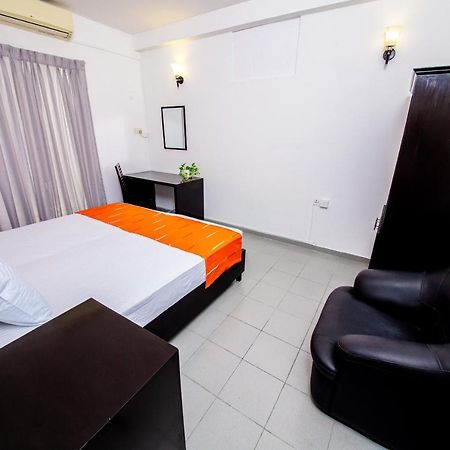 Asian House Hotel Colombo Buitenkant foto