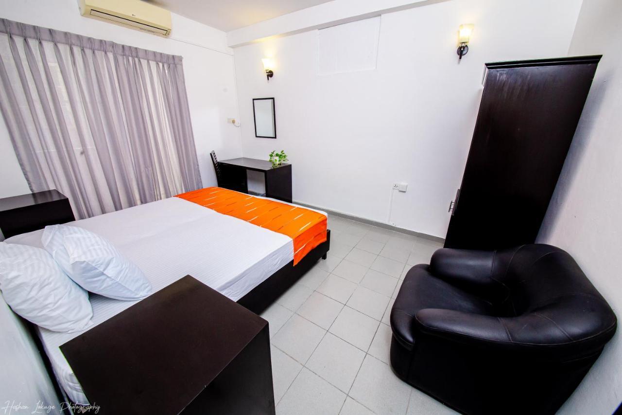 Asian House Hotel Colombo Buitenkant foto